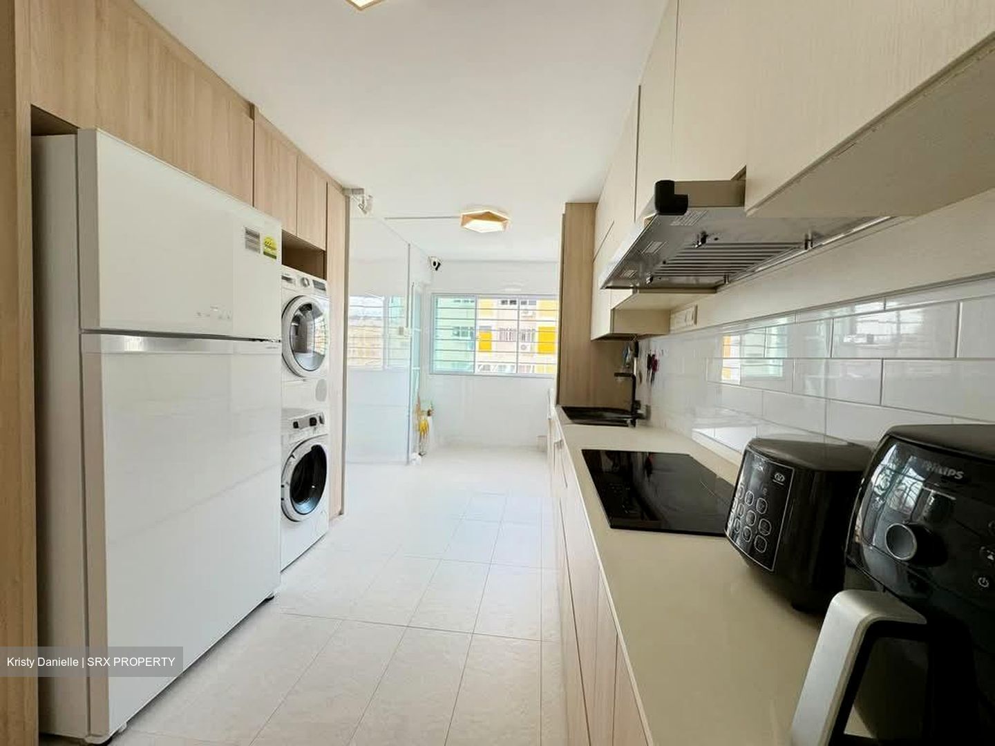 Blk 230 Tampines Street 24 (Tampines), HDB 5 Rooms #562037101